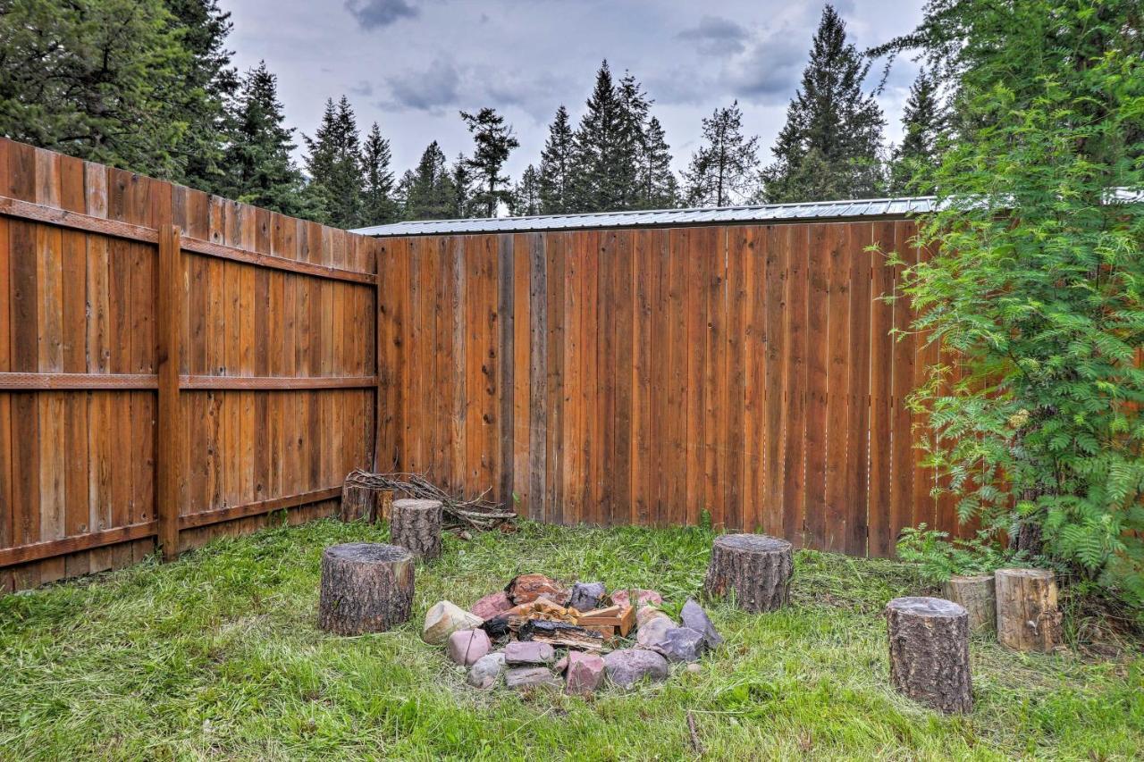 Hungry Horse Cabin Deck, Fire Pit, Near Glacier! Eksteriør bilde